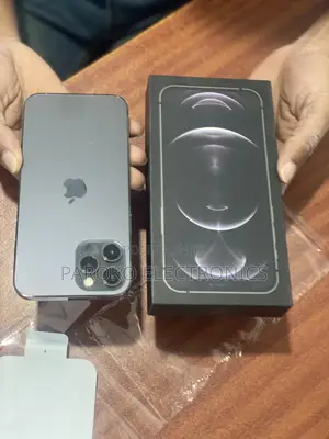 New Apple iPhone 12 Pro Max 128 GB Black