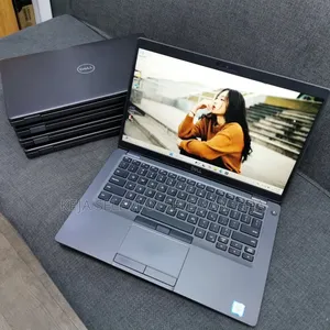 Photo - Laptop Dell Latitude 7400 2GB Intel HDD 512GB