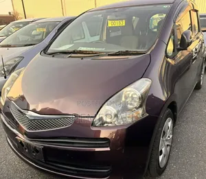 Toyota Ractis 1.5 FWD 2010 Brown