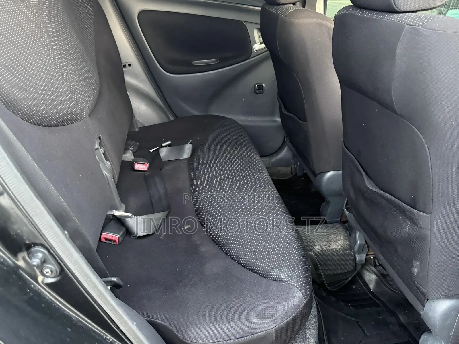 Toyota Vitz 2002 Black