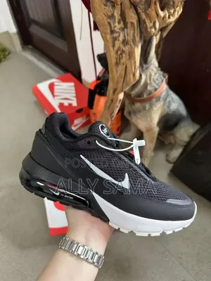 Men's Sneakers Nike Airmax Isback