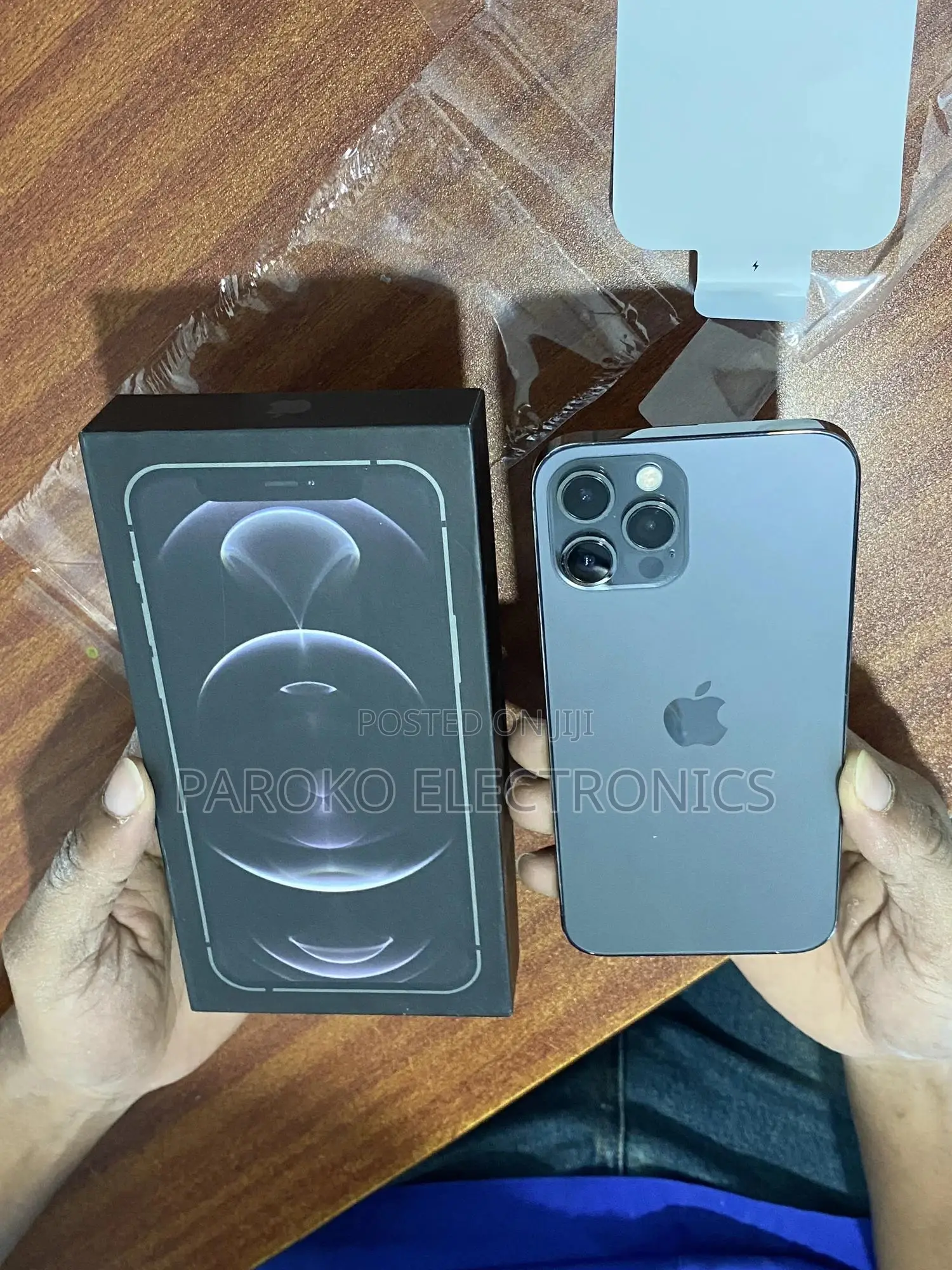 New Apple iPhone 12 Pro Max 128 GB Black