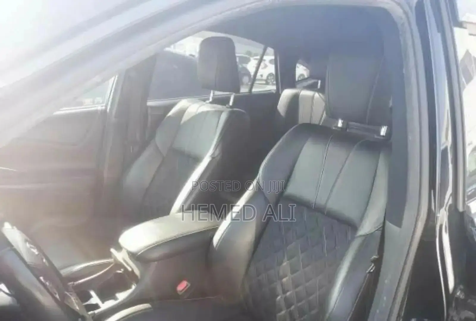 Toyota Harrier 2.0 4WD 2015 Black
