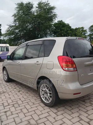Toyota Corolla Spacio 2004 Beige