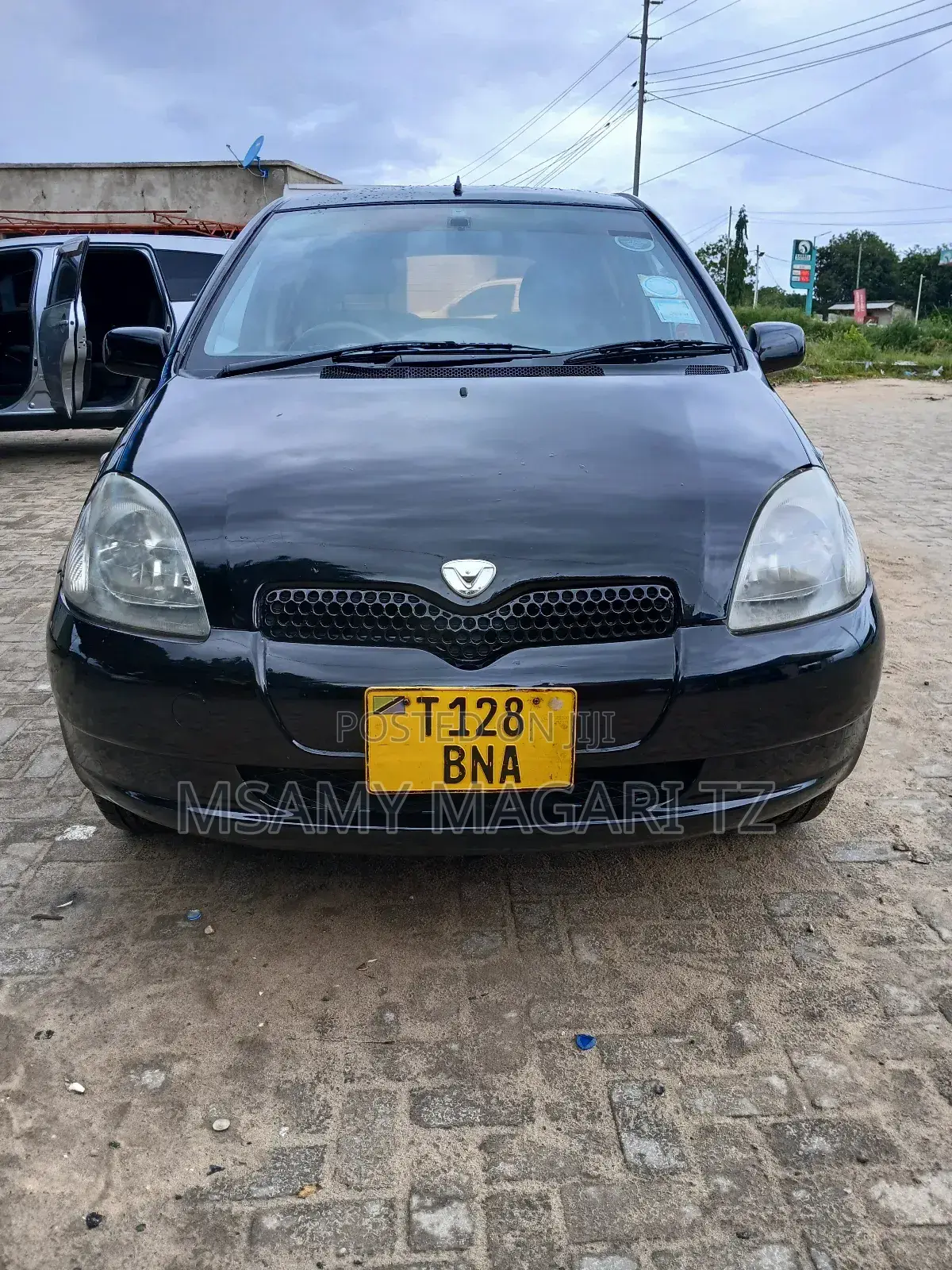 Toyota Vitz 1.0 FWD 5dr 2003 Black
