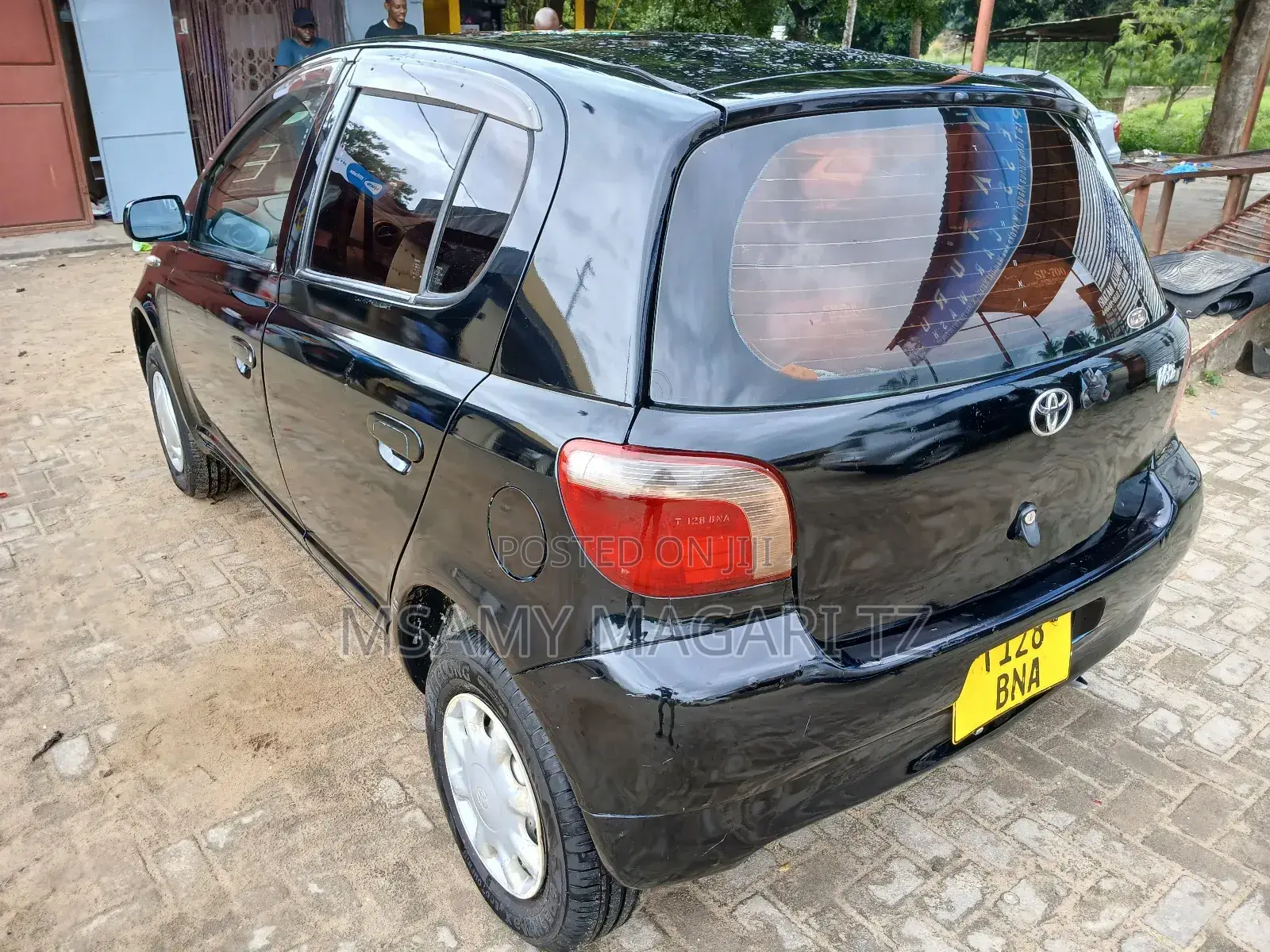 Toyota Vitz 1.0 FWD 5dr 2003 Black