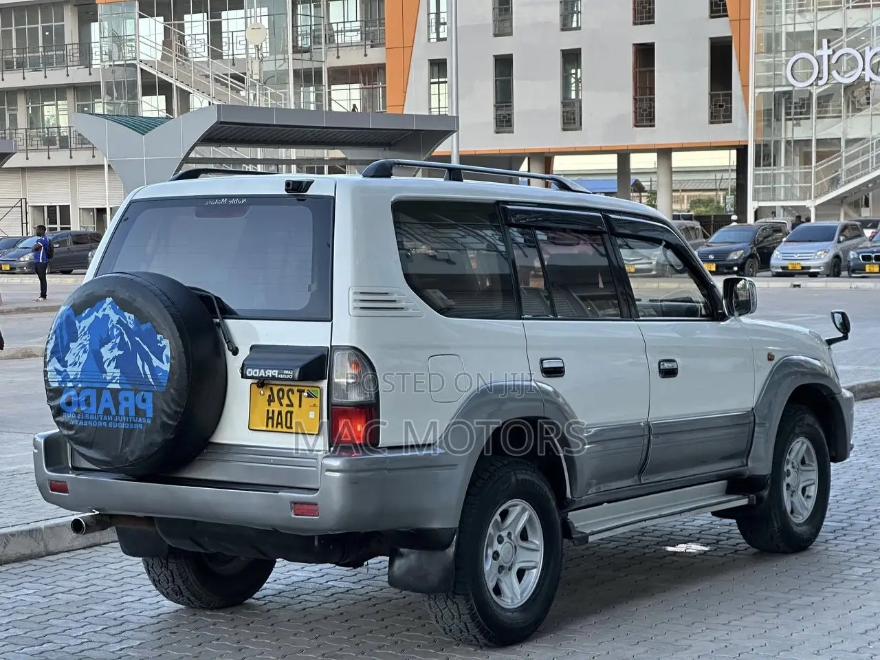 Toyota Land Cruiser Prado 1999 White
