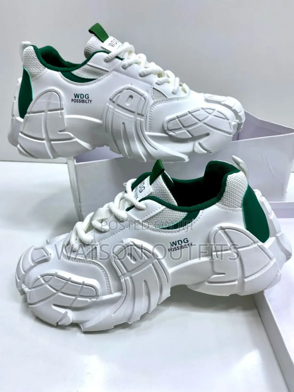 WDG Sneakers Totally Original New