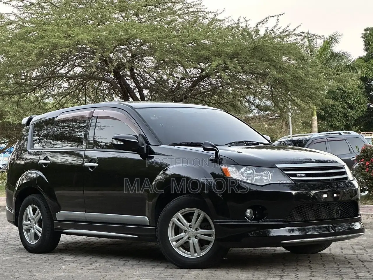 Mitsubishi Outlander 2.4 2008 Black