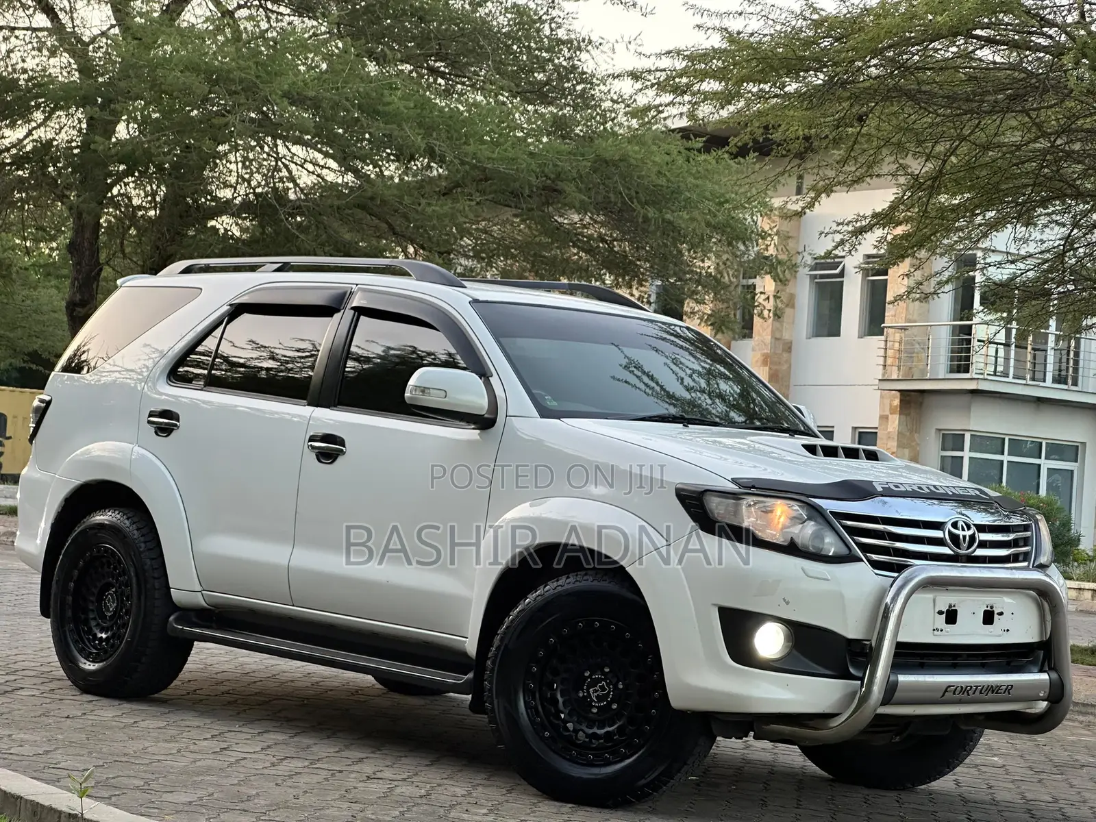 Toyota Fortuner 3.0 D RWD 2013 White