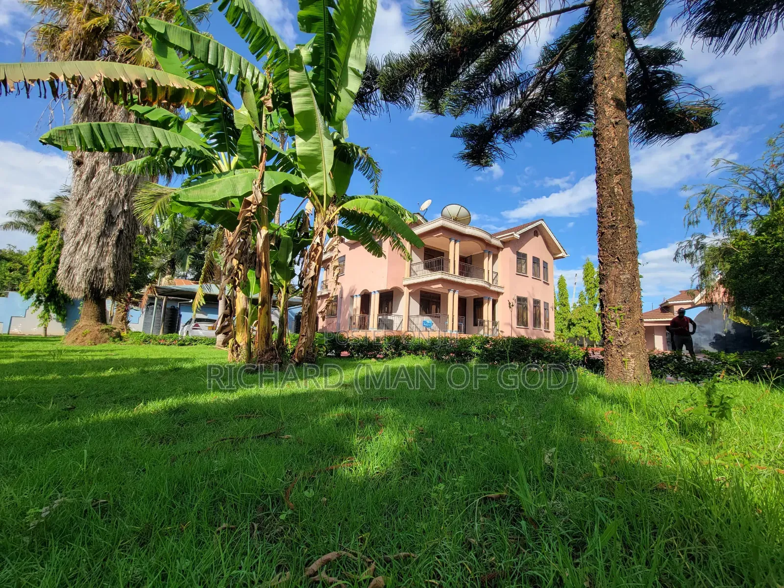 6bdrm Mansion in Arusha for rent