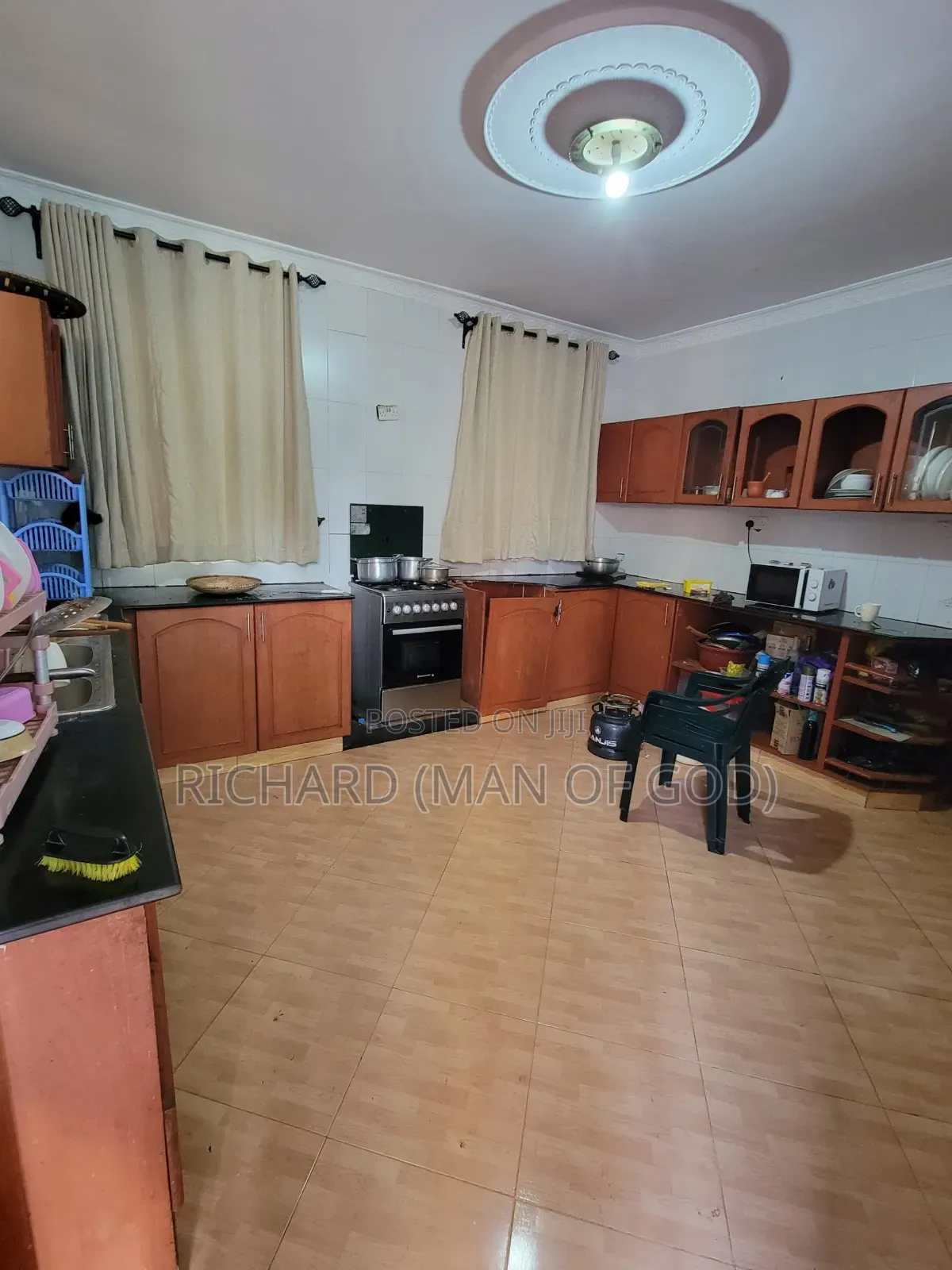 6bdrm Mansion in Arusha for rent