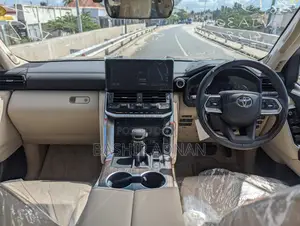 New Toyota Land Cruiser 2024 Black