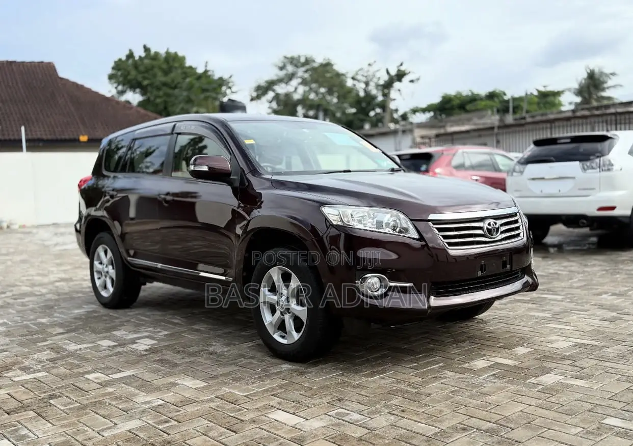 Toyota Vanguard 2012 Burgundy