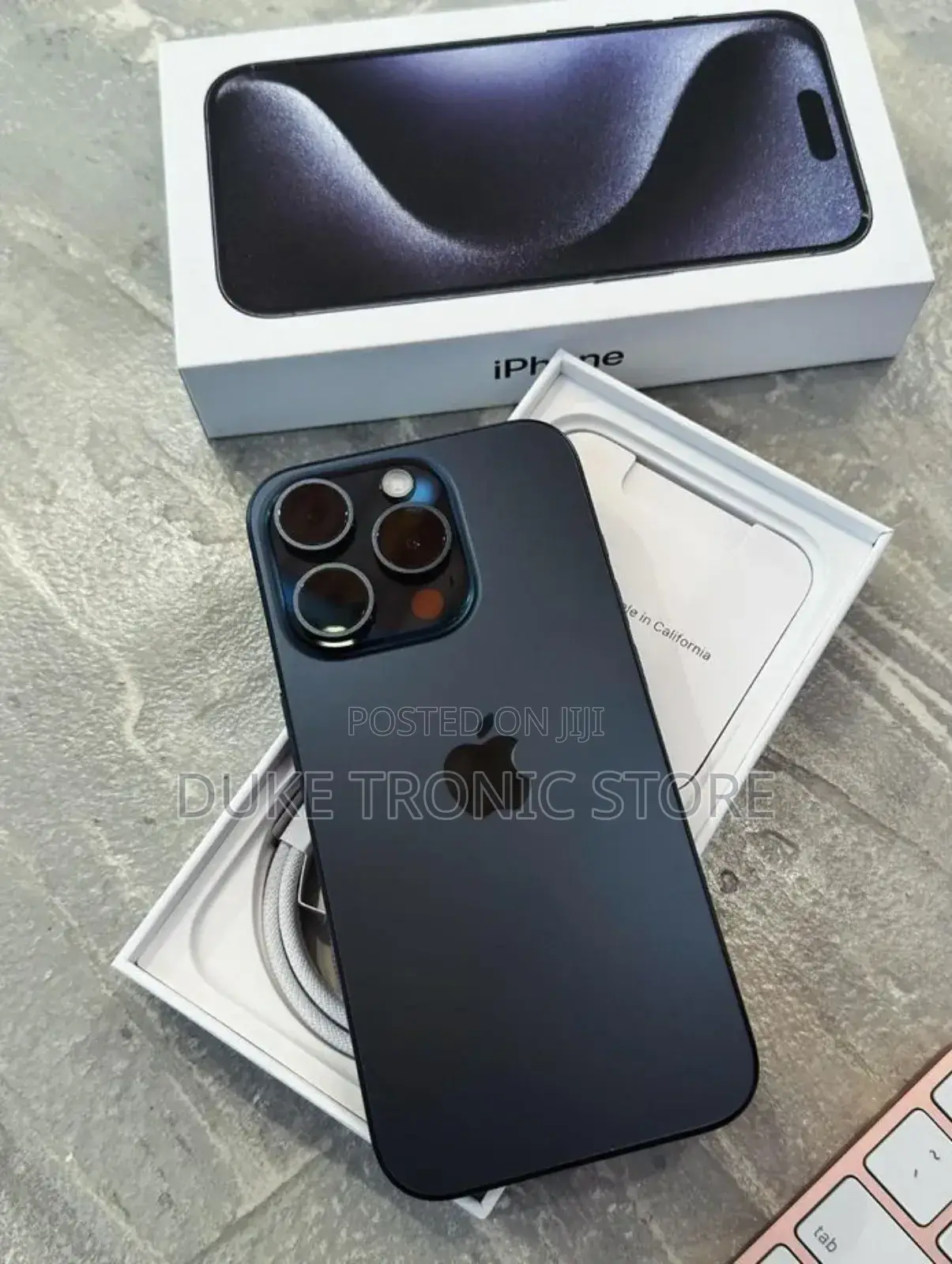 New Apple iPhone 15 Pro 128 GB Black