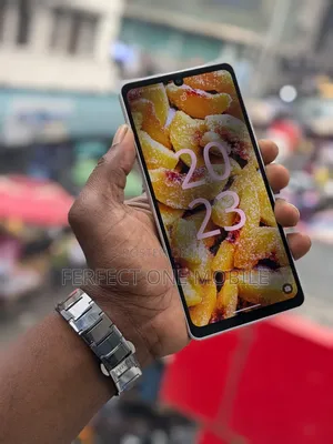Sharp Aquos sense7 plus 128 GB