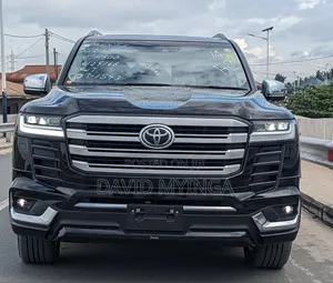 New Toyota Land Cruiser 2024 Black