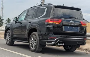 New Toyota Land Cruiser 2024 Black