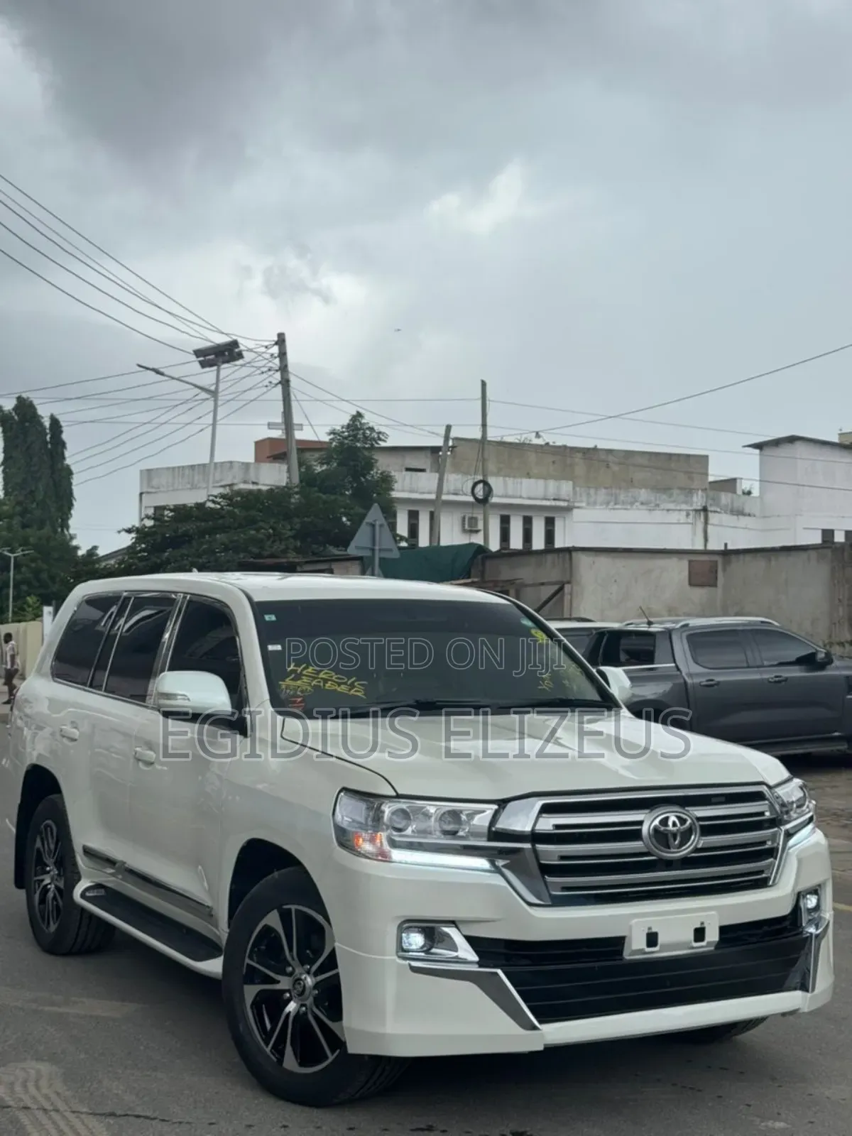 Toyota Land Cruiser 2015 White
