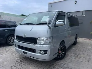 Toyota HiAce 2008 Grey