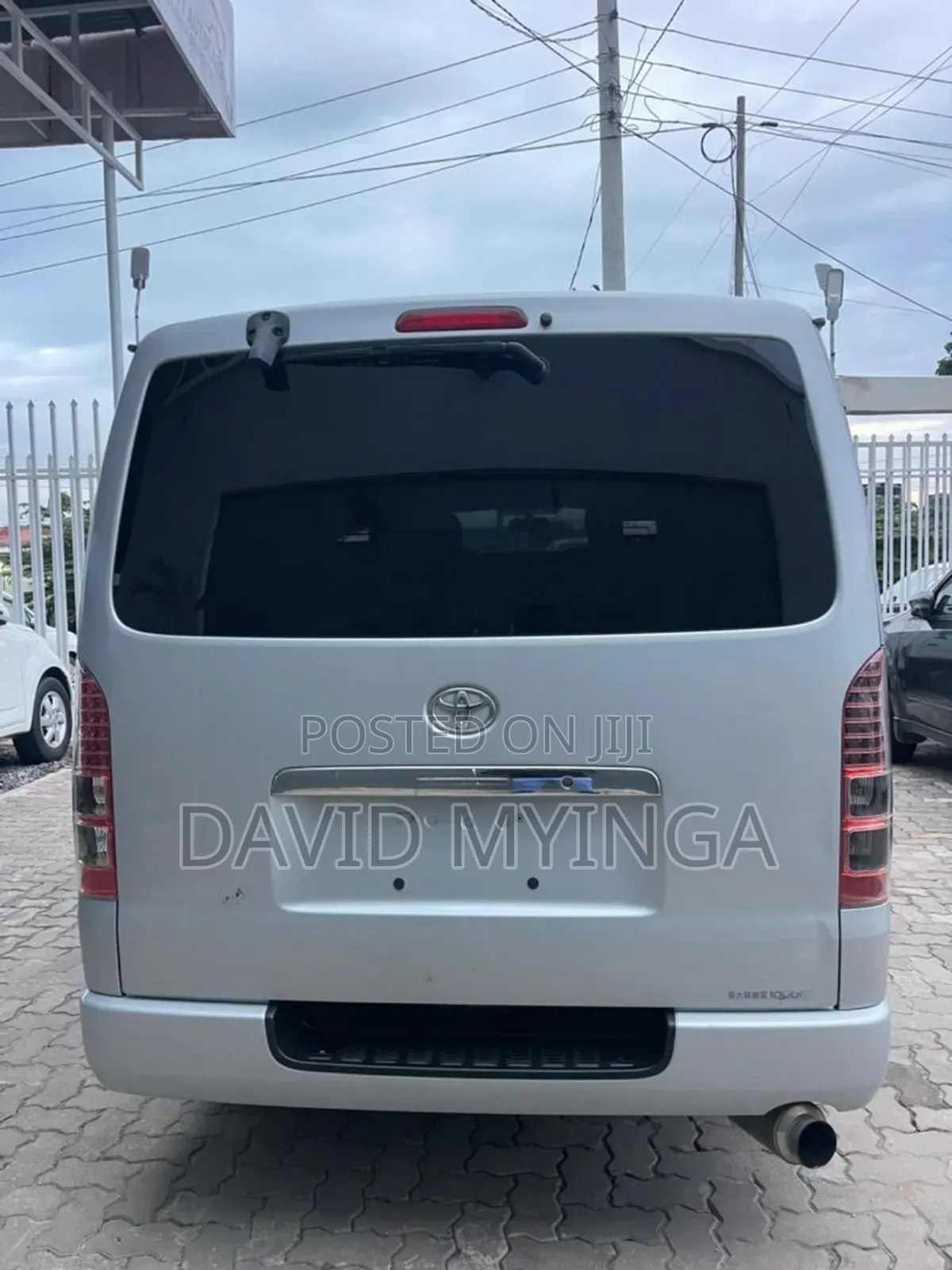 Toyota HiAce 2008 Grey