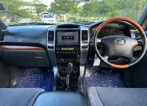 Toyota Land Cruiser Prado 2006 Black