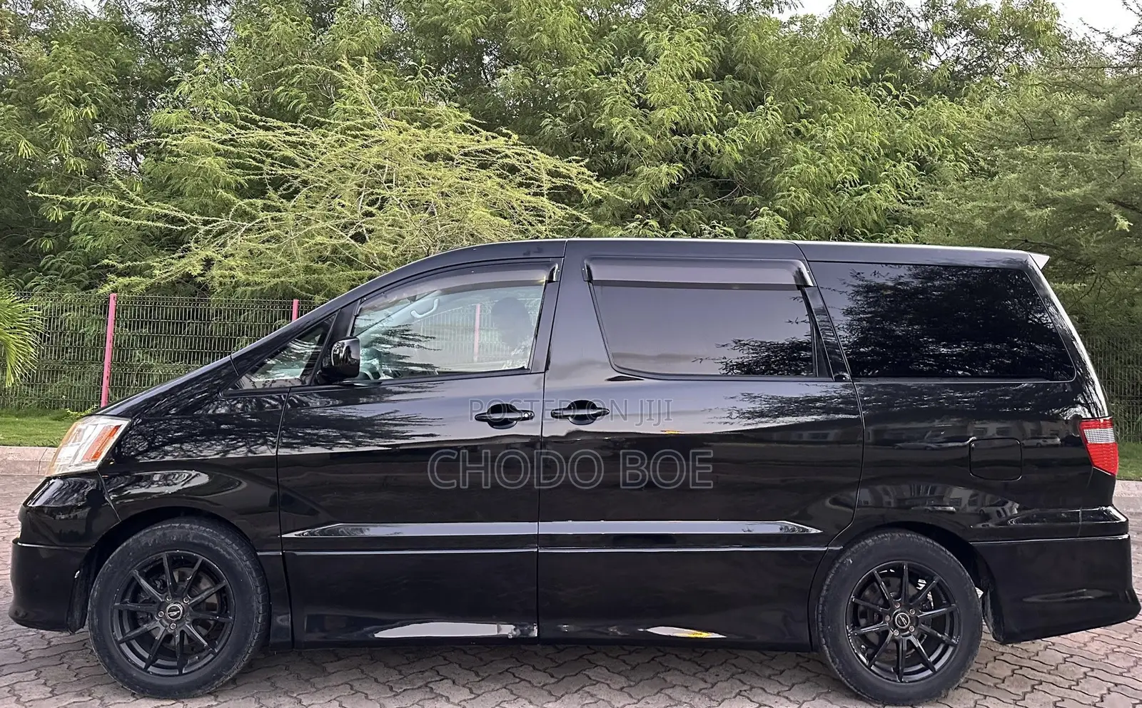 Toyota Alphard 2003 Black