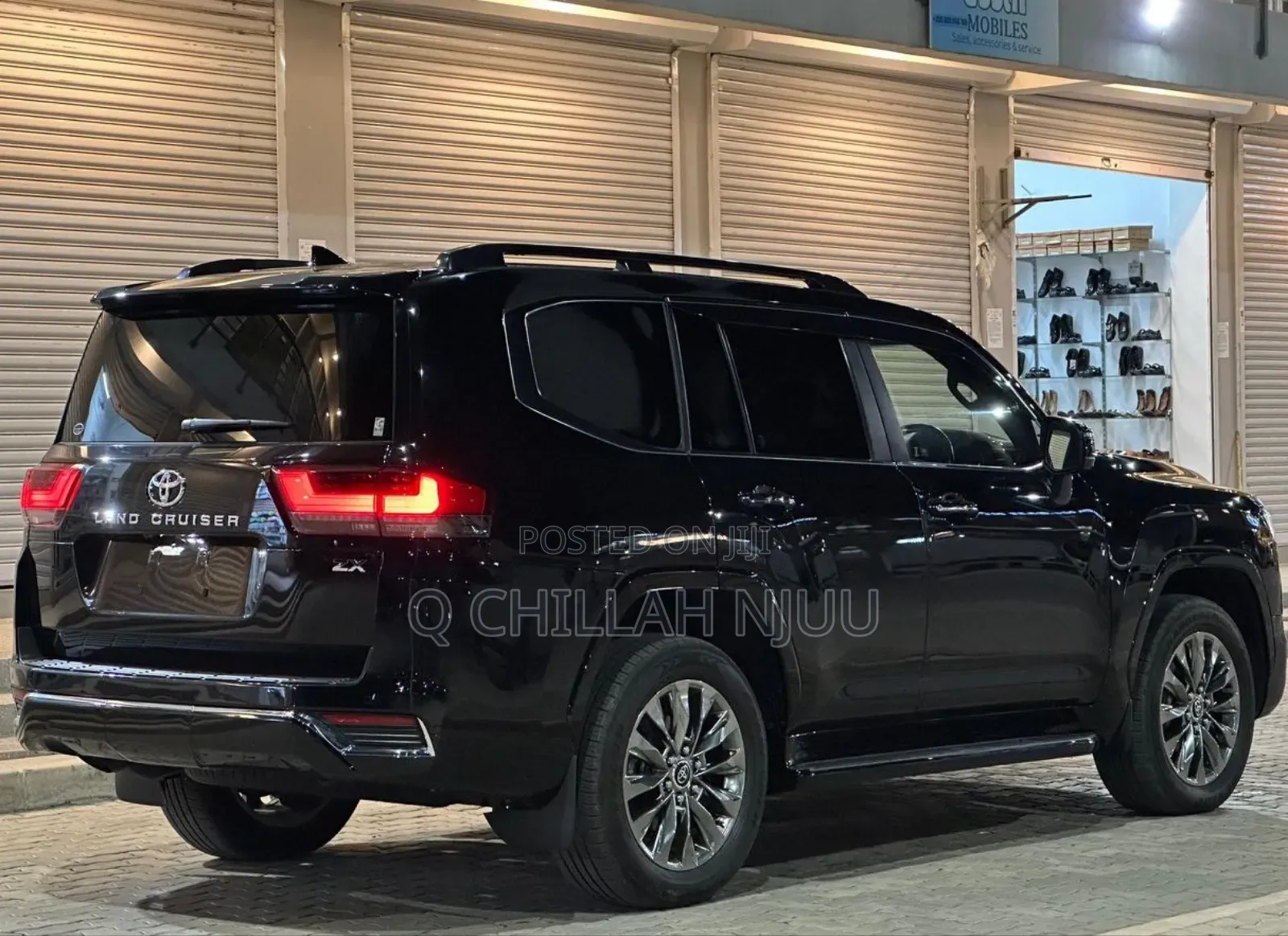 Toyota Land Cruiser 2022 Black