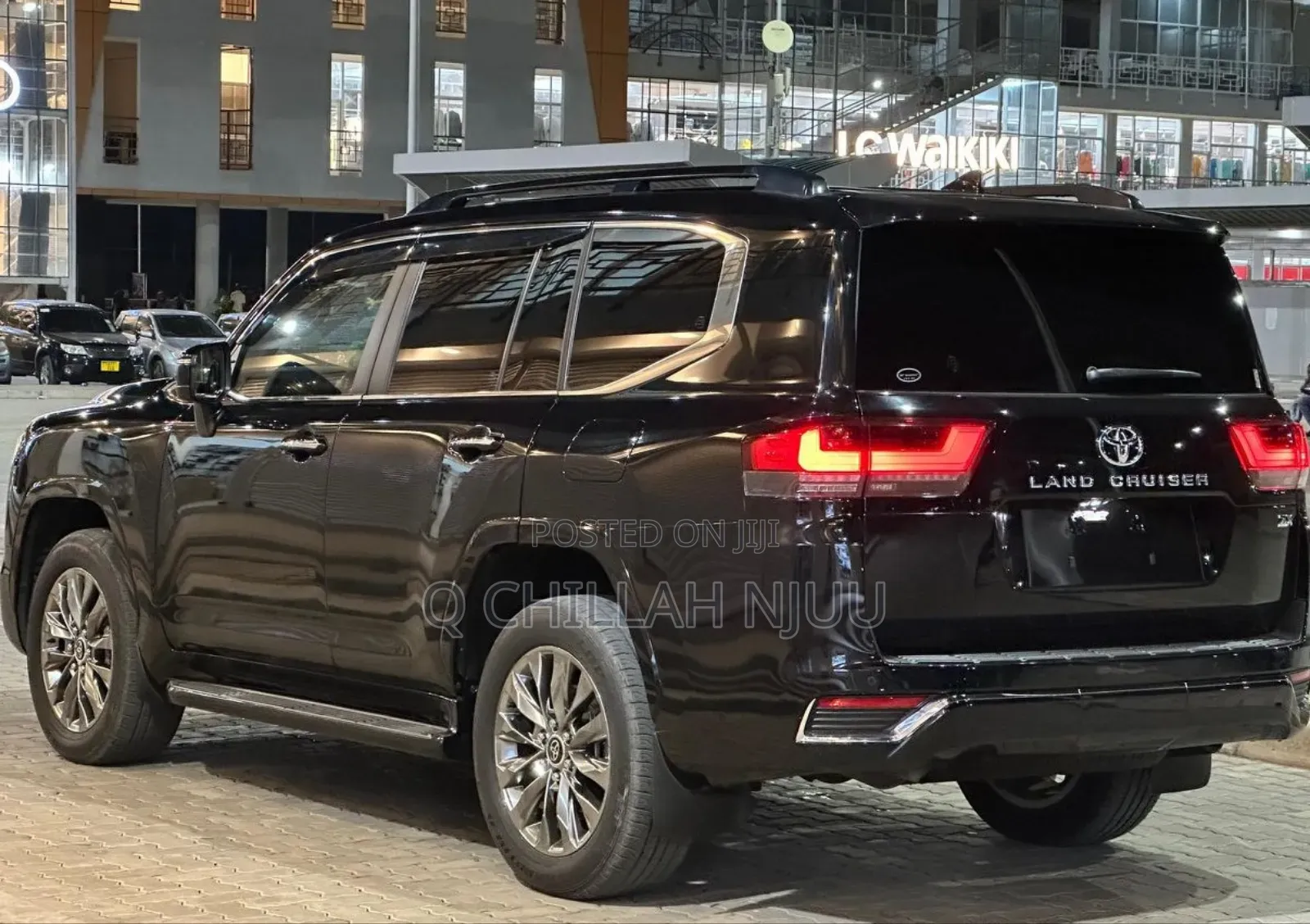 Toyota Land Cruiser 2022 Black