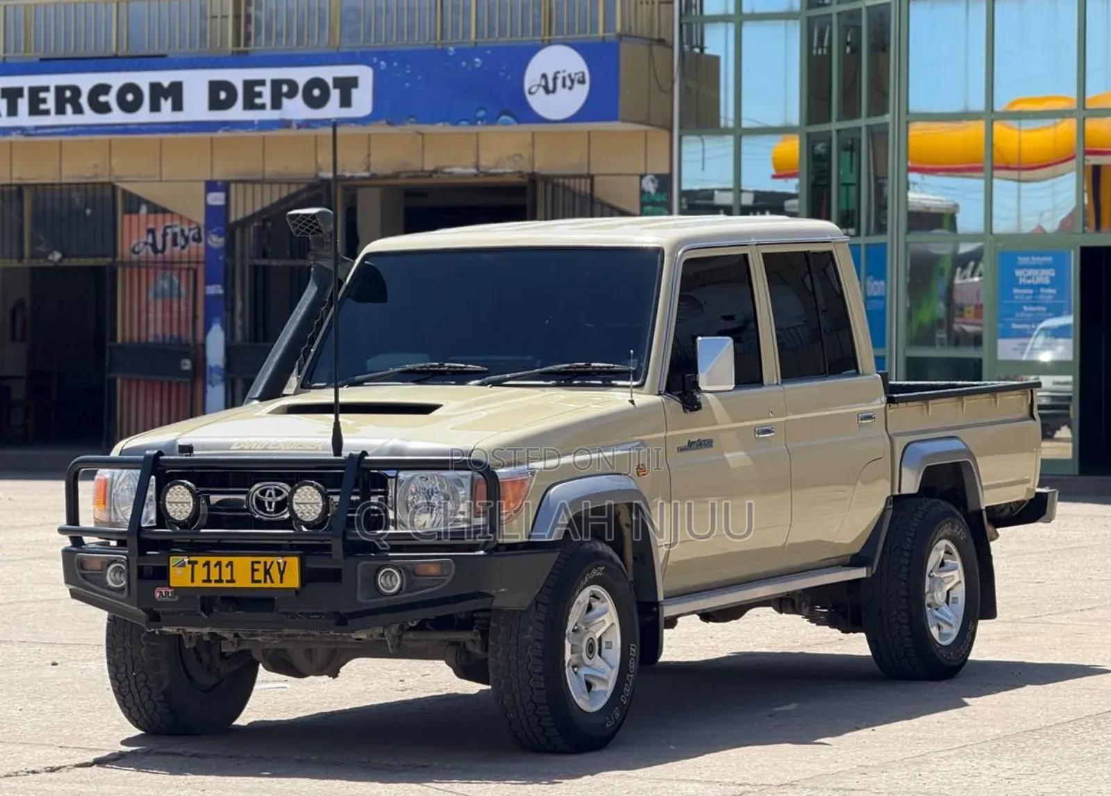 Toyota Land Cruiser 2019 Beige