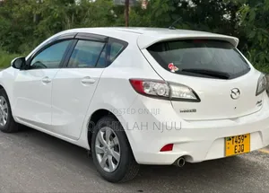 Mazda Axela 2012 White