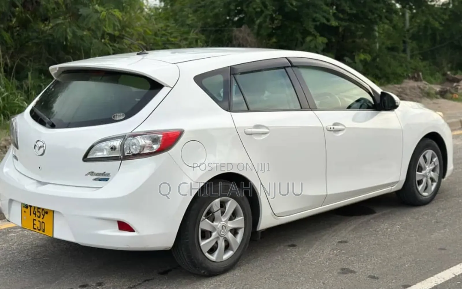Mazda Axela 2012 White