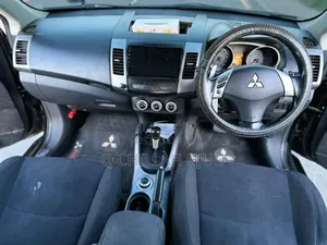 Mitsubishi Outlander 2006 Black