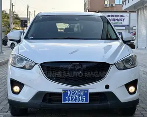 Photo - Mazda CX-5 2012 White