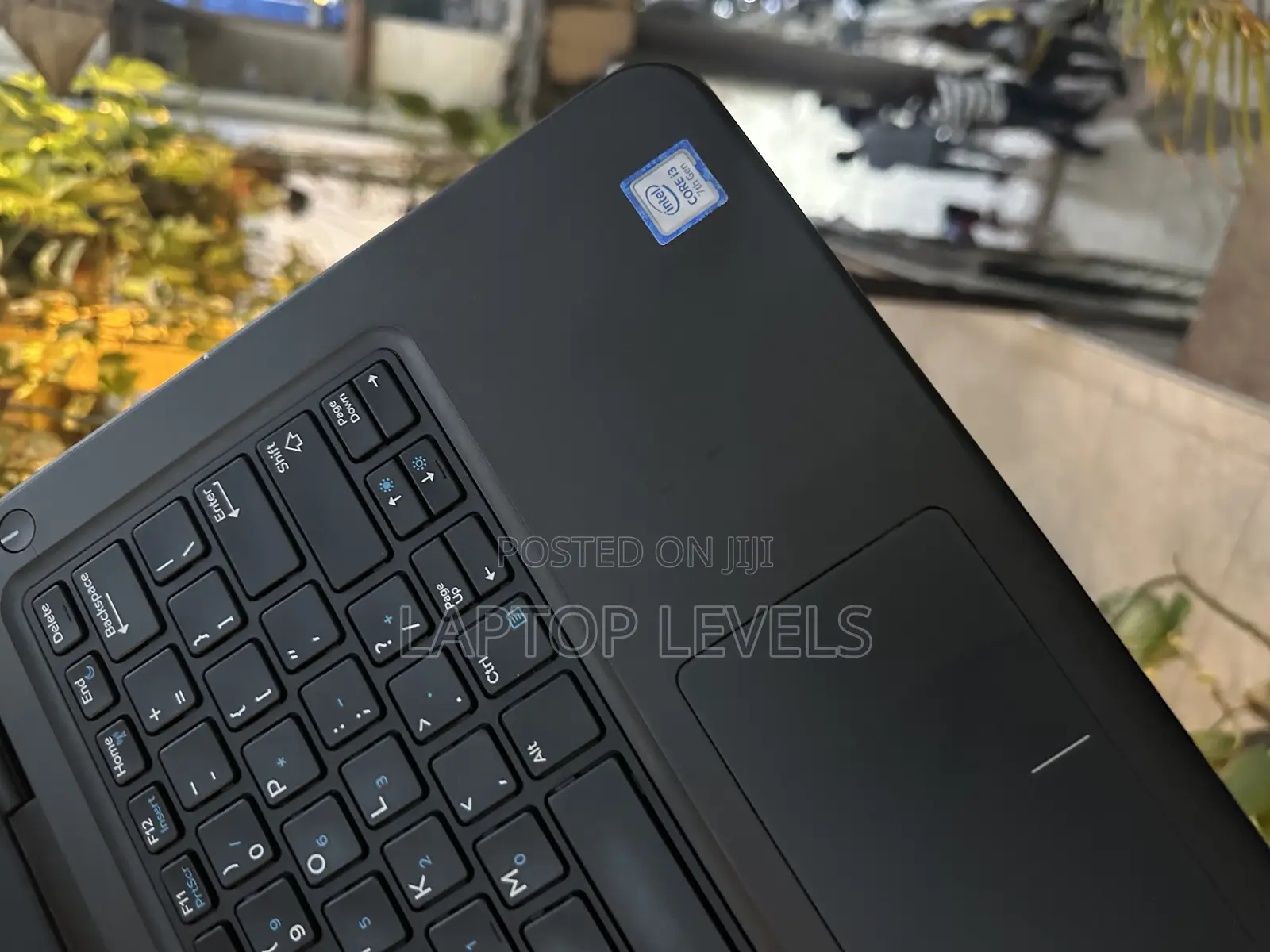 Laptop Dell Vostro 3300 8GB Intel Core I3 SSD 128GB