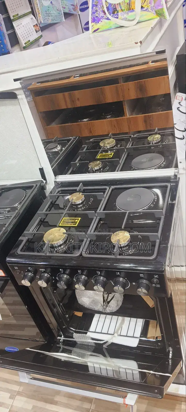 Oven Home Base Mixer Plate