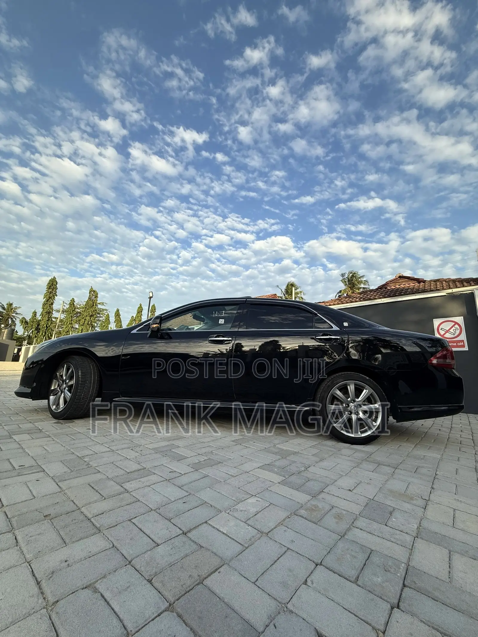 Toyota Crown 2009 Black
