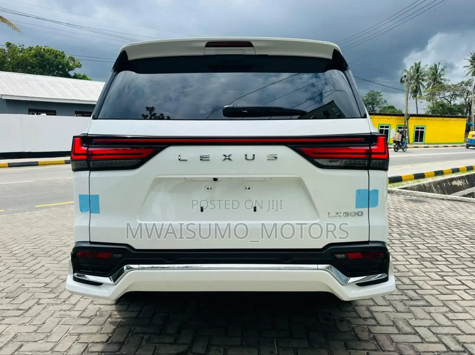 New Lexus LX 2024 White