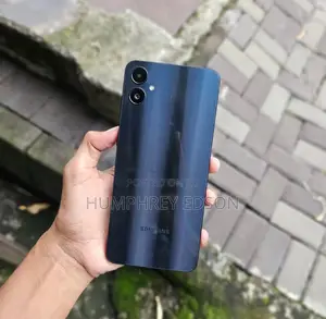 New Samsung Galaxy A05 64 GB Black