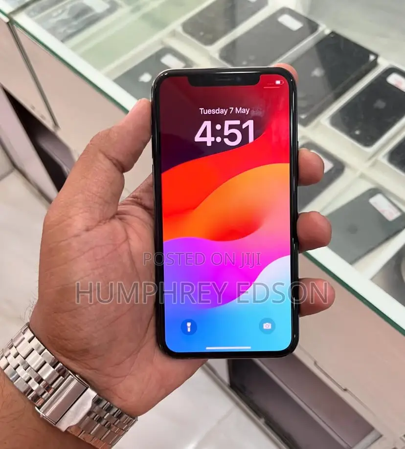 Apple iPhone 11 Pro 64 GB Gray