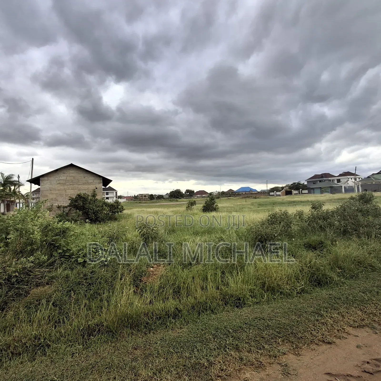 Kiwanja Kinauzwa Mbweni JKT