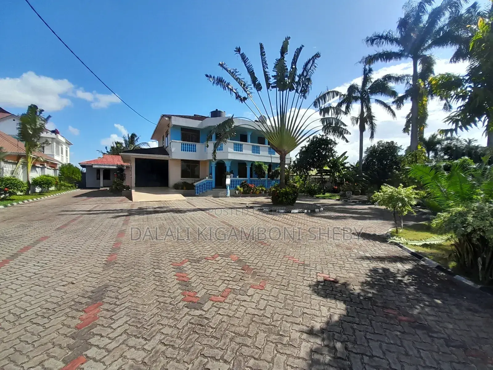 7bdrm House in Kigamboni Tuangoma for rent