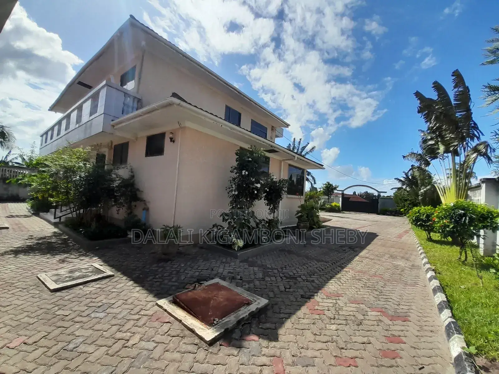 7bdrm House in Kigamboni Tuangoma for rent