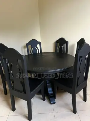 Dinning Table Viti Sita Ya Kishua Mno, Black Color