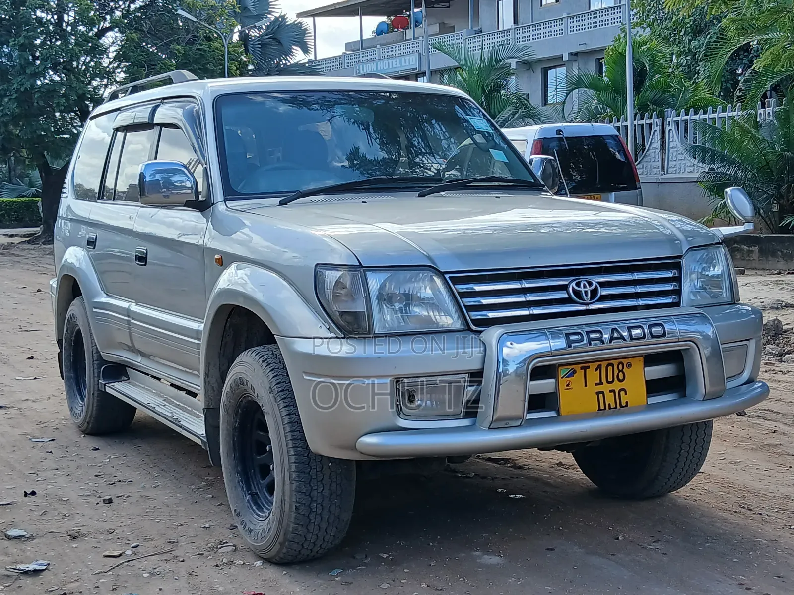 Toyota Land Cruiser Prado 2001 Silver