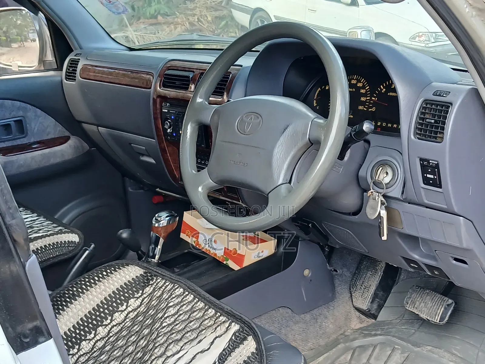Toyota Land Cruiser Prado 2001 Silver