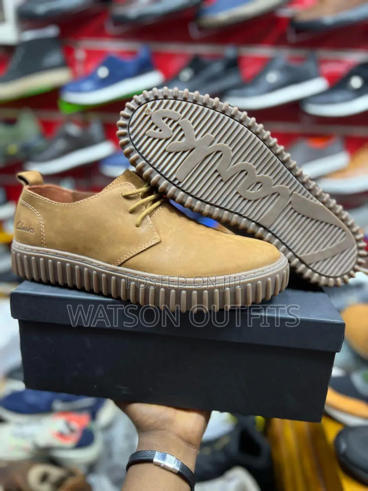 Clarks New,Original Na Bomba Za Rangi Mbalimbali
