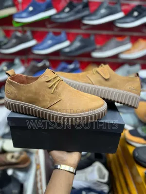 Clarks New,Original Na Bomba Za Rangi Mbalimbali