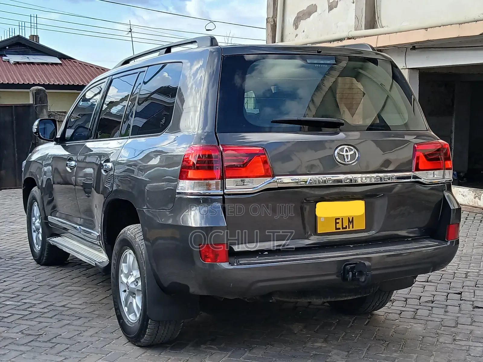Toyota Land Cruiser 2010 Gray