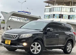 Photo - Toyota Vanguard 2011 Black